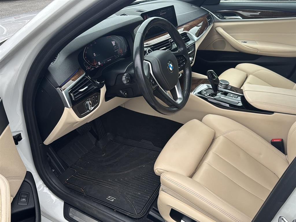 Used 2020 Mineral White Metallic BMW 530i xDrive image 8