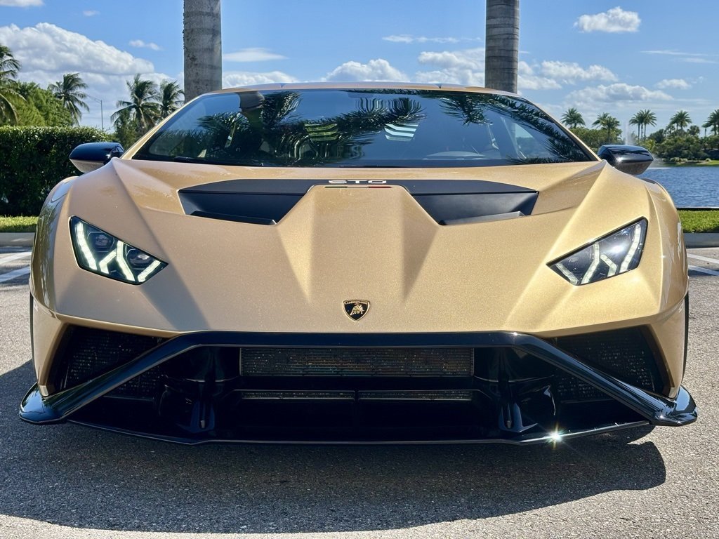 2022 Lamborghini Huracan STO photo 3