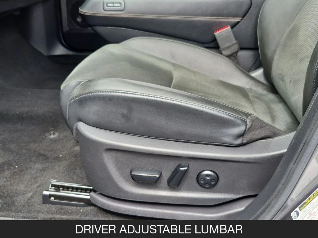 Used 2023 Gray Nissan ENGAGE image 15