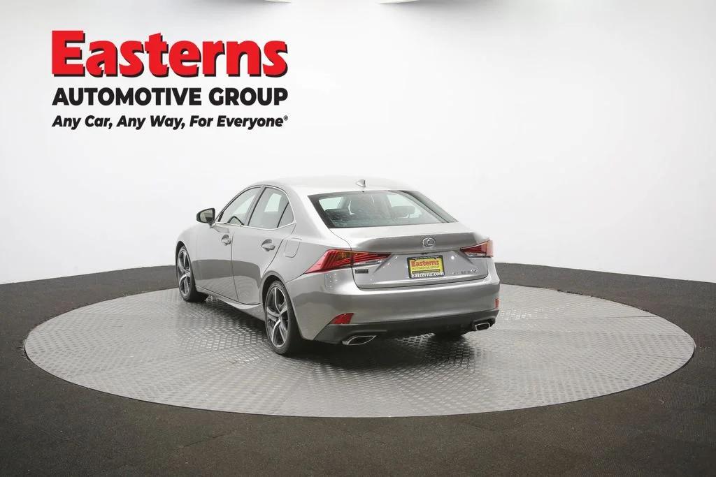 Used 2019 Silver Lexus 300 image 67