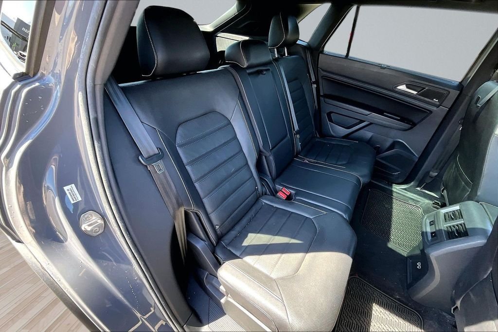 Used 2020 Gray Volkswagen 3.6L V6 SEL Premium R-Line image 27