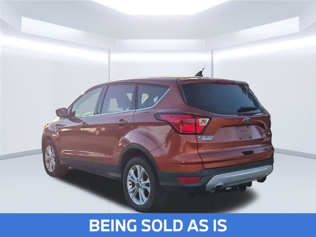 Used 2019 Ford Escape SE with VIN 1FMCU9GD3KUA63308 for sale in Foley, AL