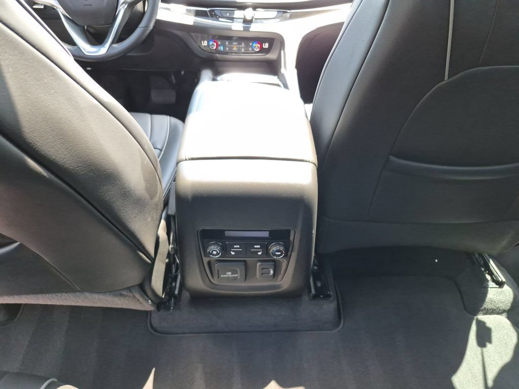 Used 2024 White Frost Tricoat Buick Avenir image 34