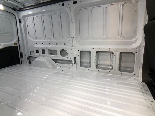 New 2026 Oxford White Ford Cargo Van image 20