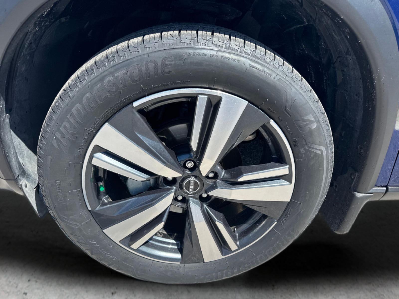 Certified Used 2023 Blue Nissan SL image 33