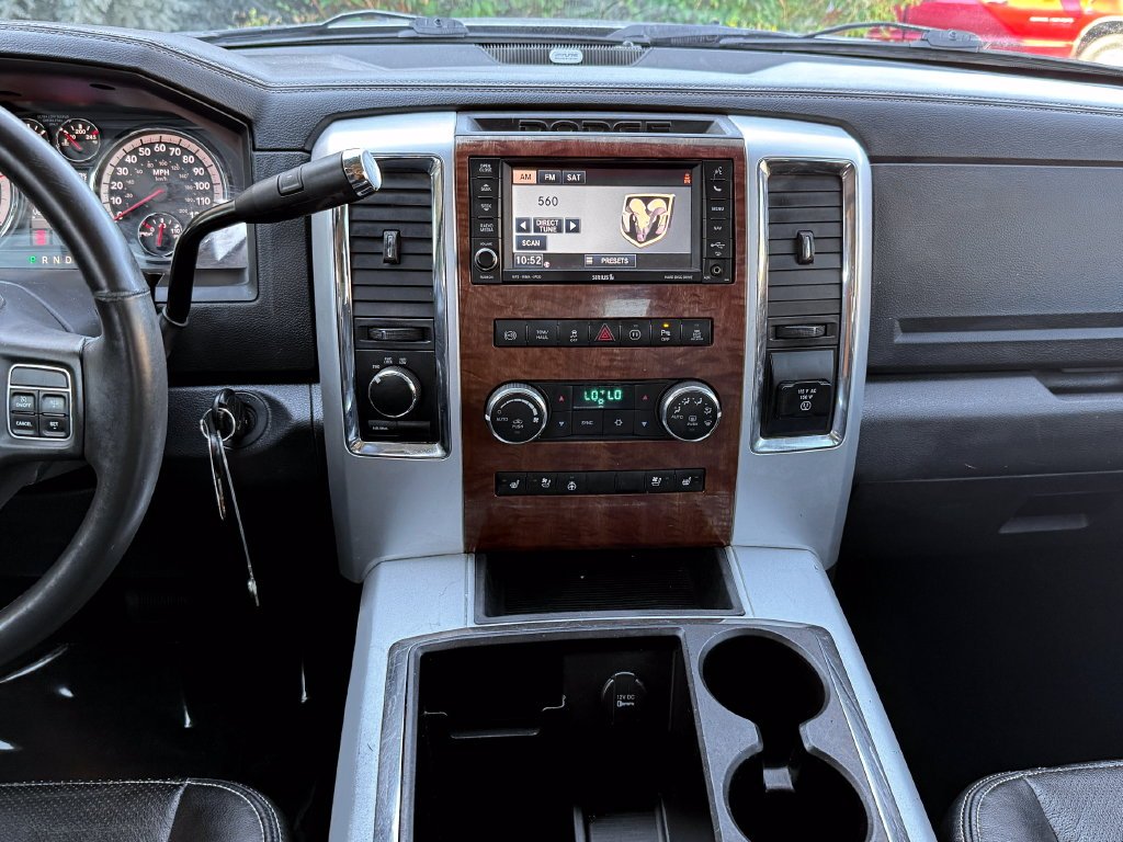 Used 2012 Silver Ram Laramie image 23