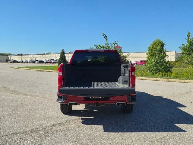 Used 2021 Red Chevrolet RST image 10