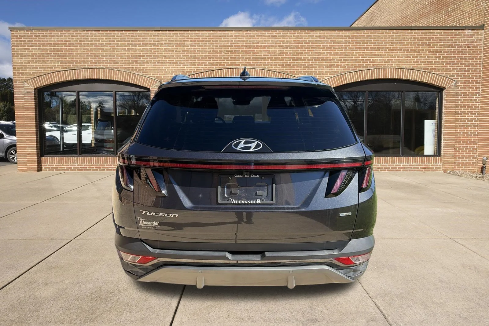 Used 2022 Portofino Gray Hyundai Limited image 4
