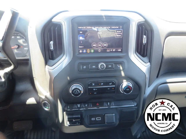 Used 2025 White Chevrolet Work Truck image 21