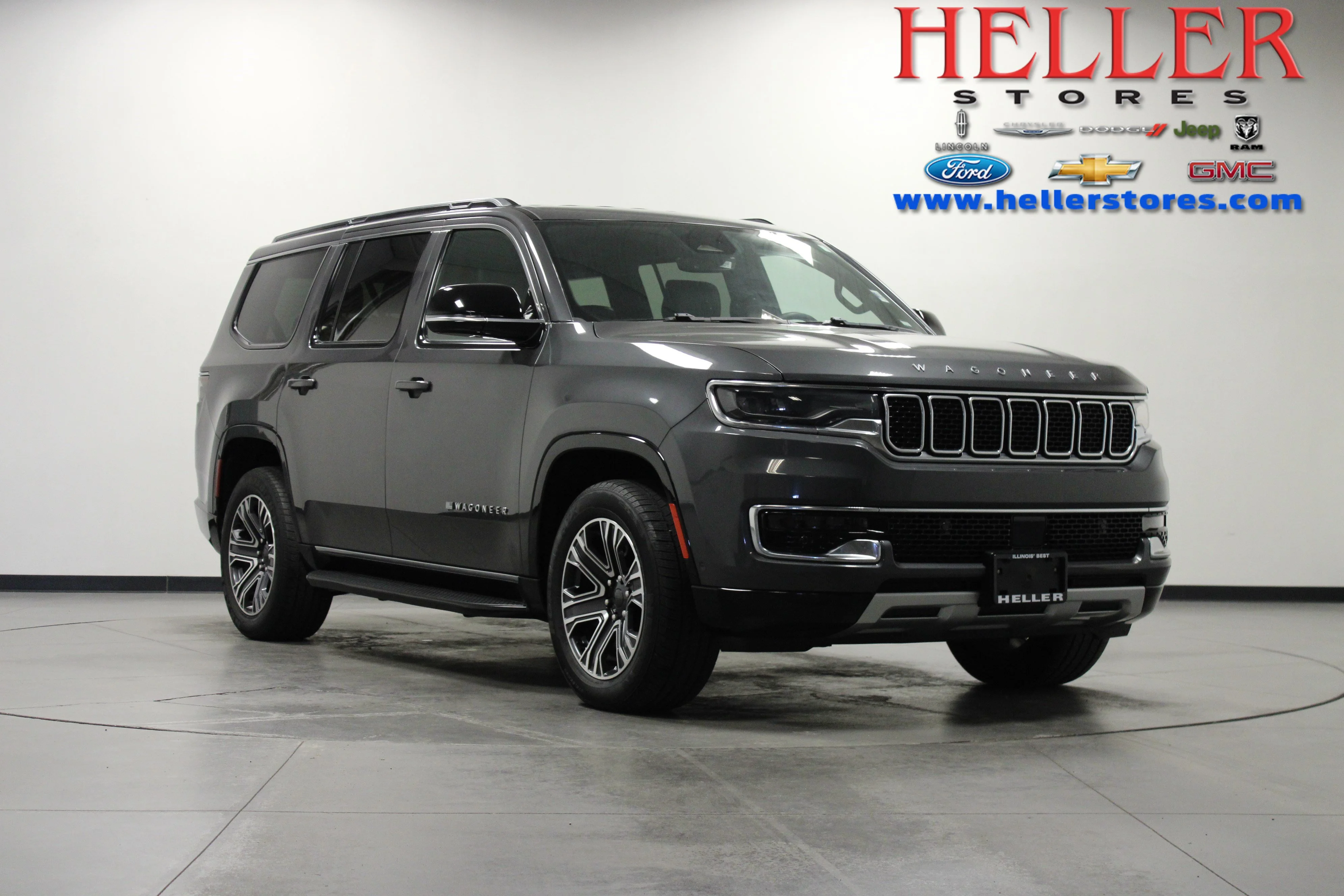 Used 2024 Baltic Gray Metallic Clearcoat Jeep Series II image 1
