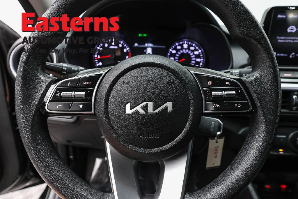 Used 2024 Black Kia LXS image 11