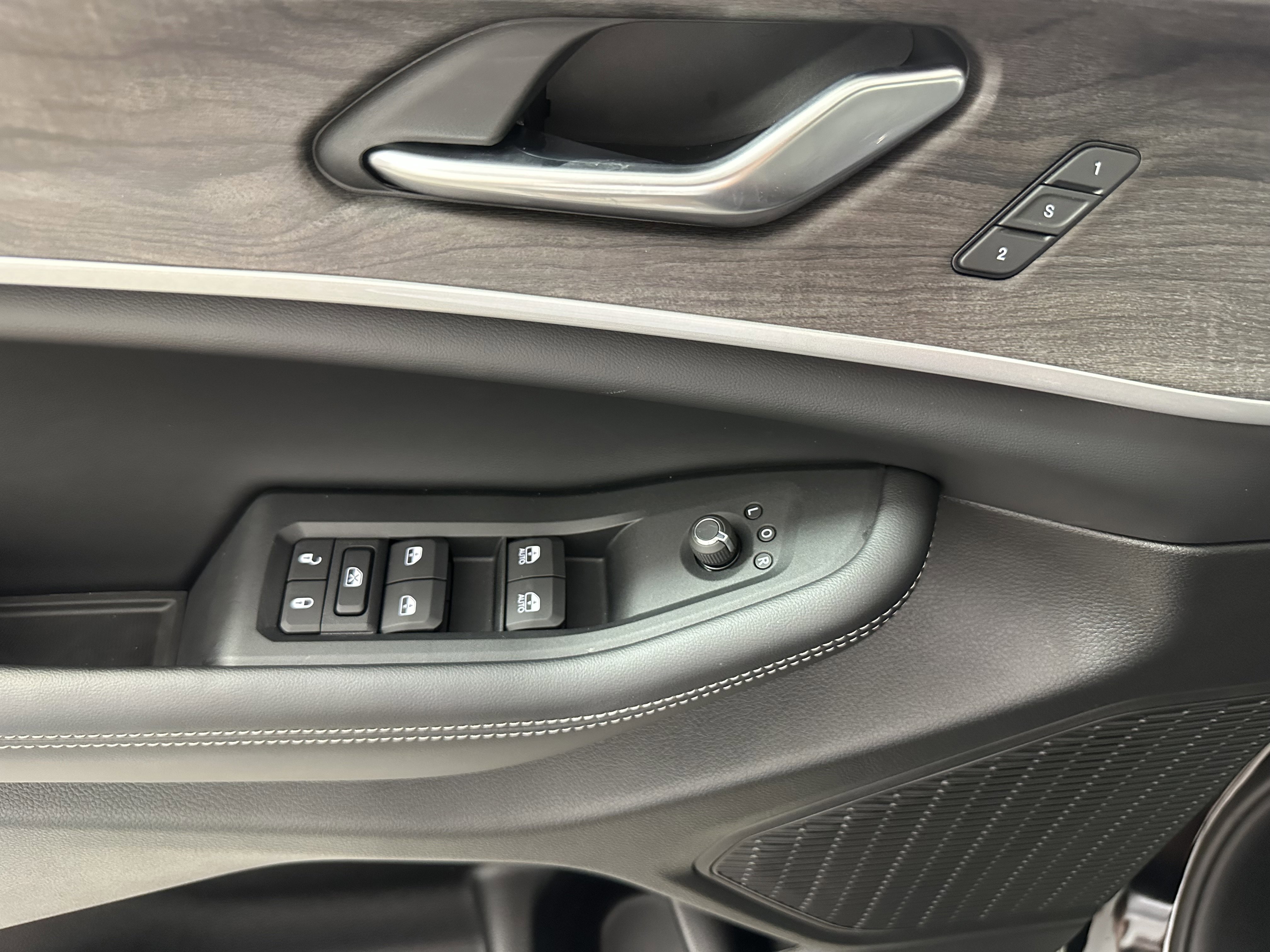 2025 Jeep Grand Cherokee Limited - Photo 11