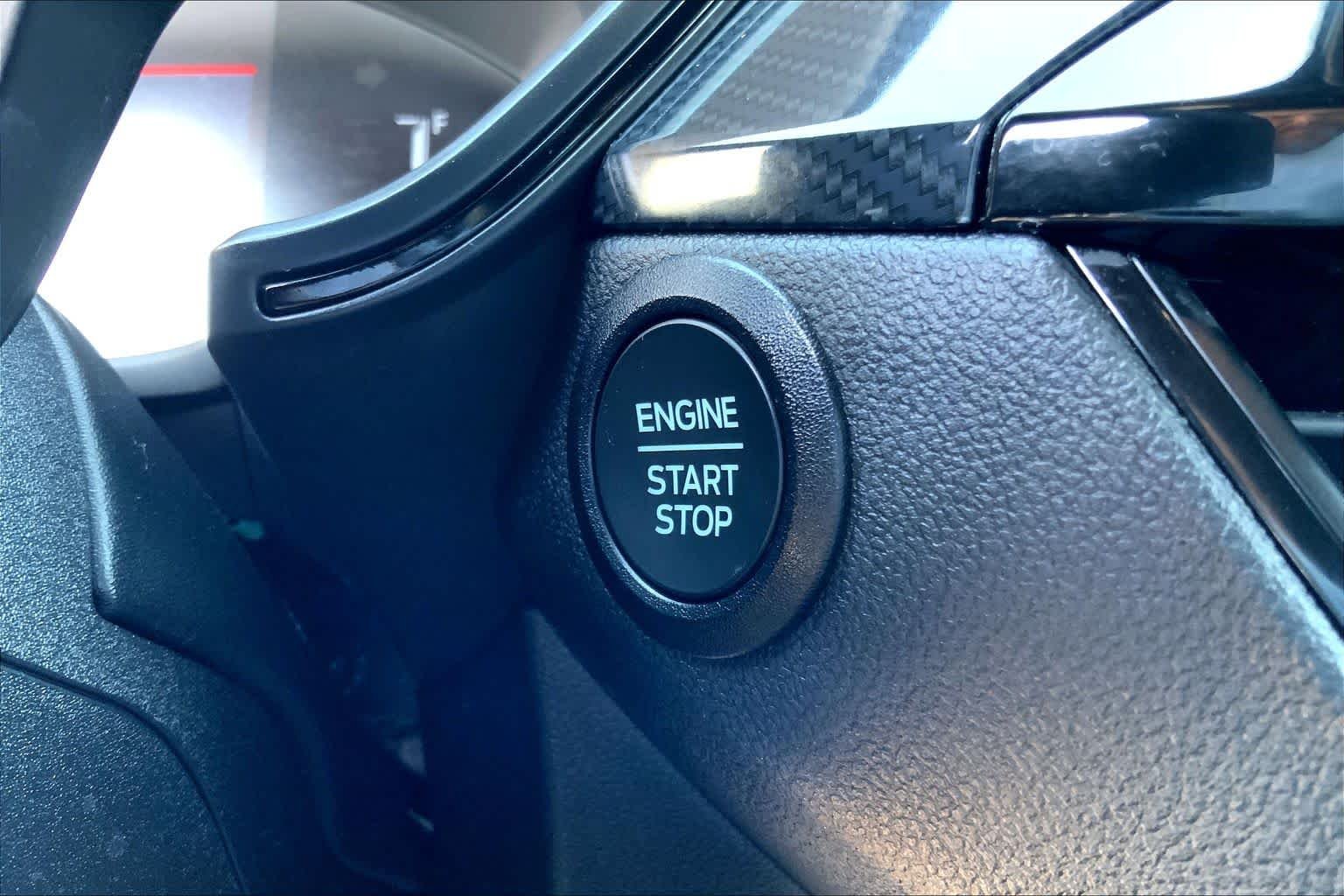 Used 2026 A3/SPACE SILVER Ford ST-Line image 30