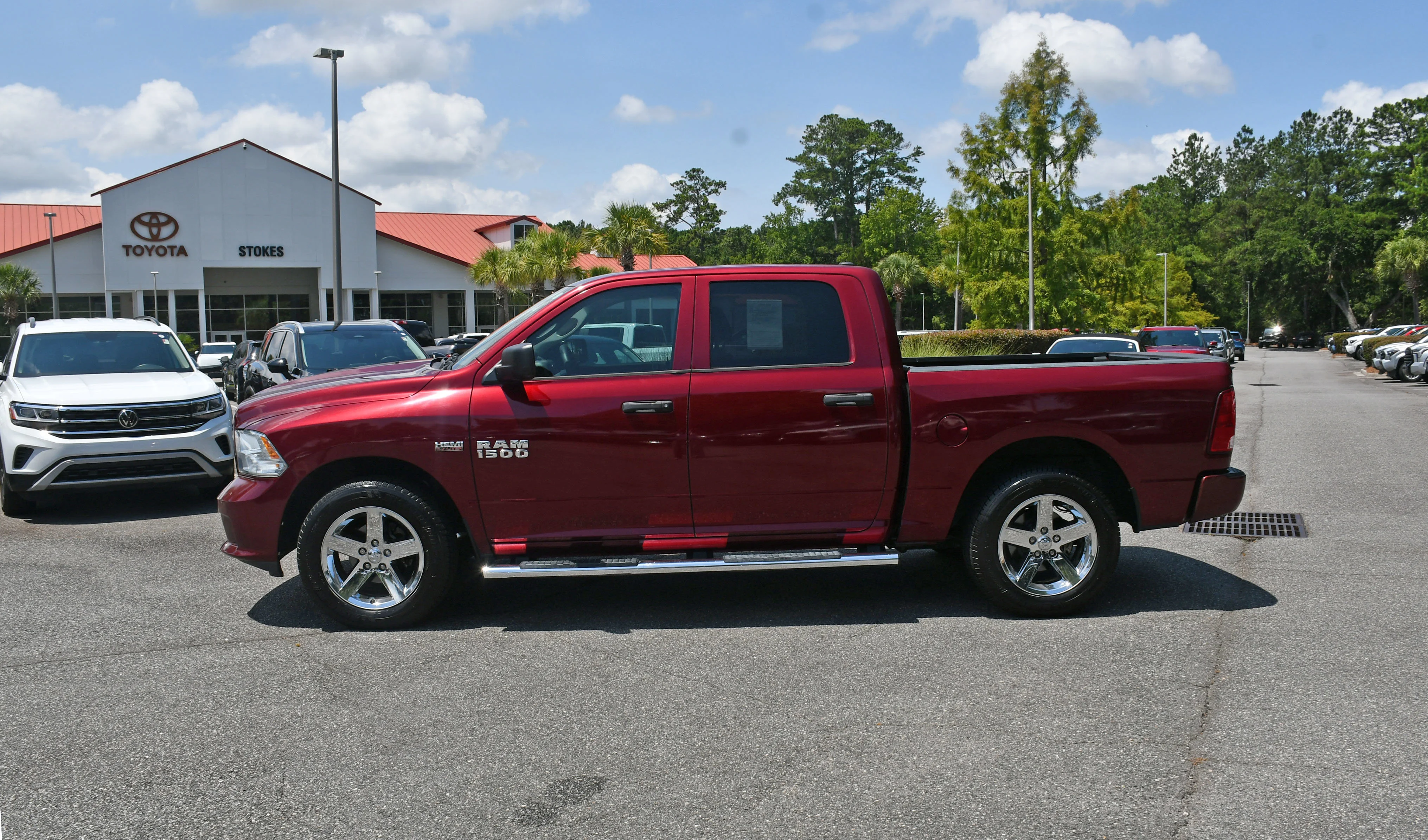 Vehicle Image 2