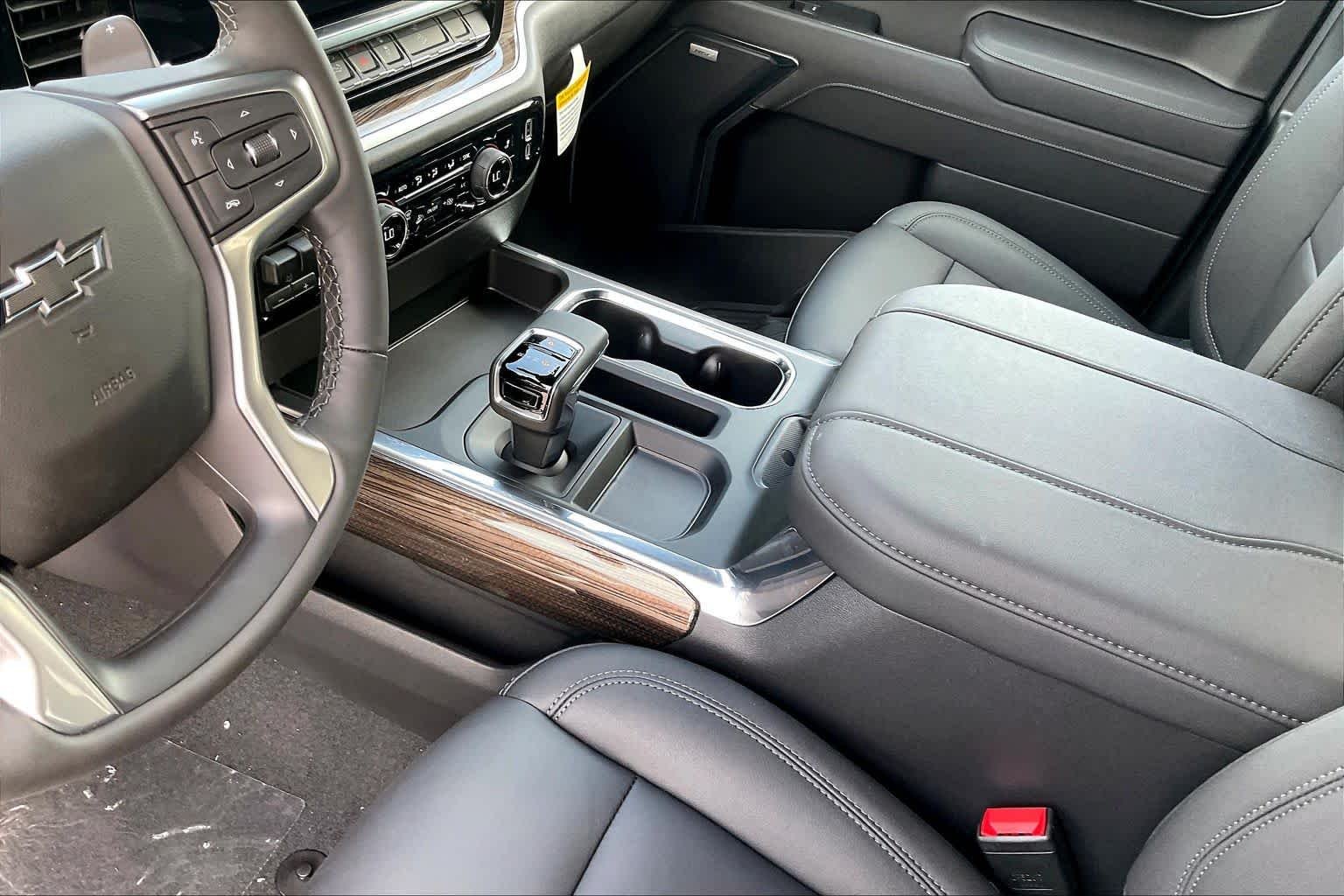 2026 Chevrolet Silverado 1500 LT Trail Boss - Photo 8