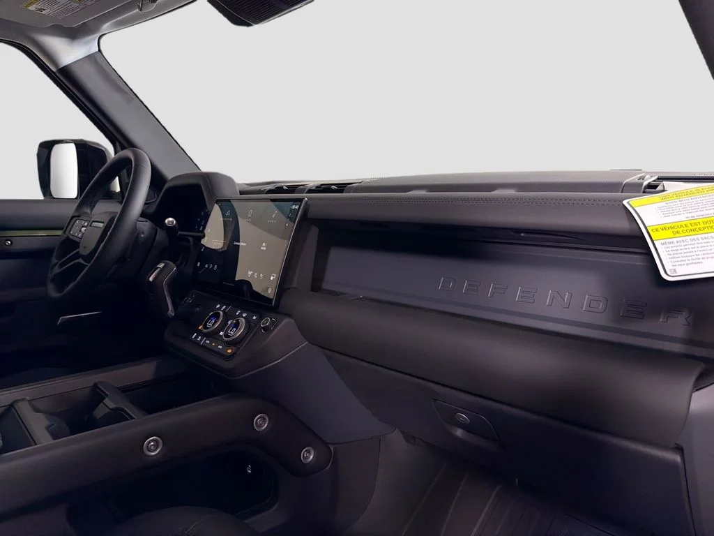 New 2026 Woolstone Green Land Rover X-Dynamic SE image 31