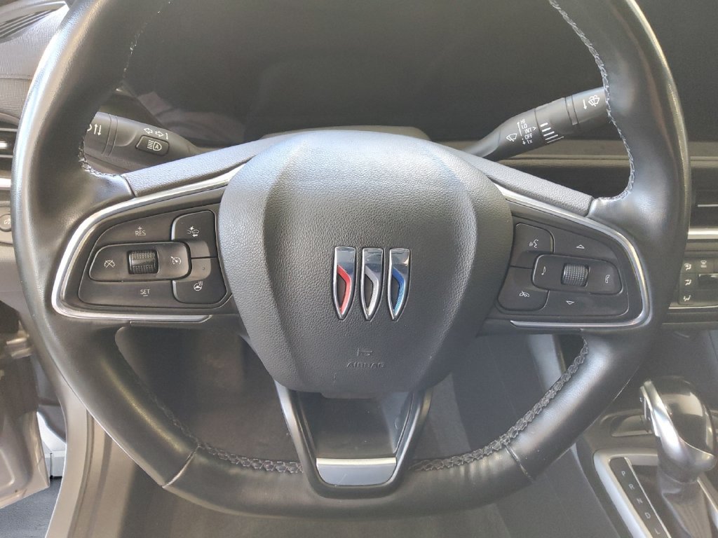 Used 2024 Gray Buick Preferred image 9