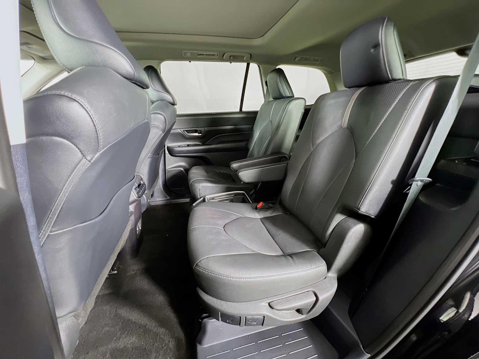 Used 2024 Midnight Black Metallic Toyota Platinum image 25