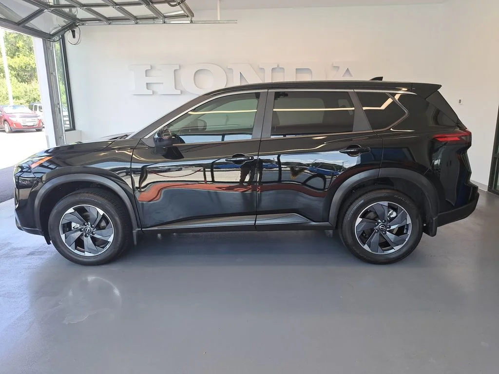 Used 2025 Black Nissan SV image 7