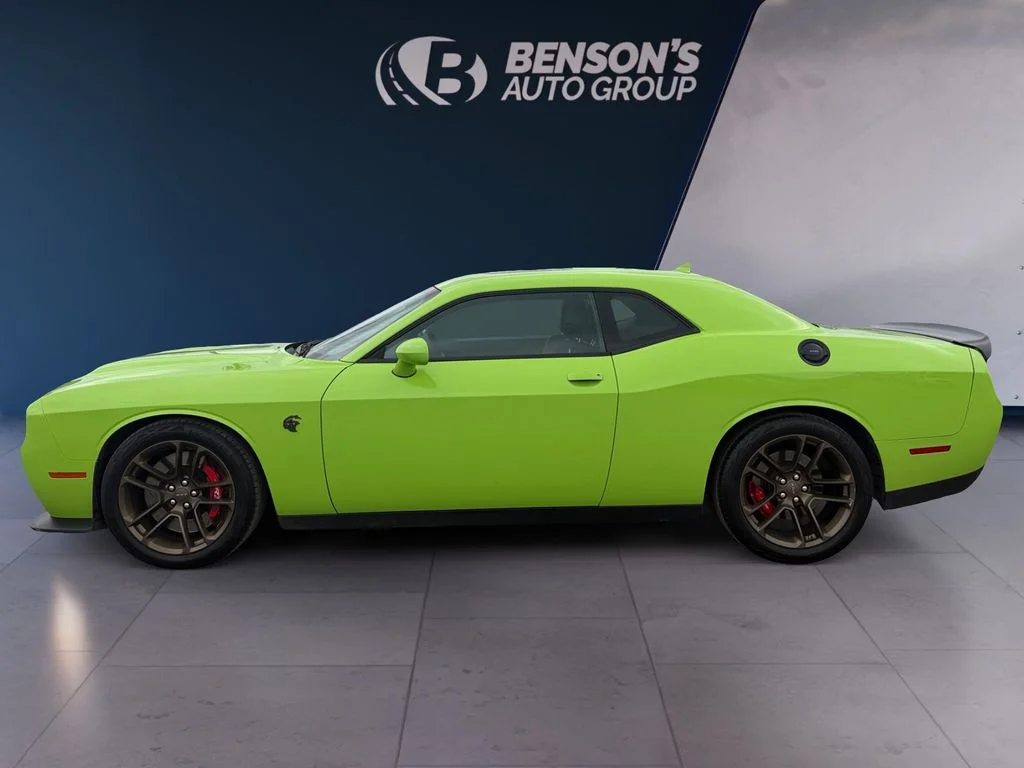 Used 2023 Green Dodge SRT Hellcat Jailbreak image 2