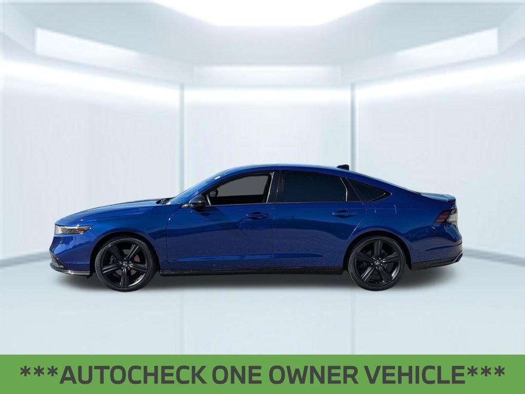 Used 2023 Blue Honda Sport-L image 2