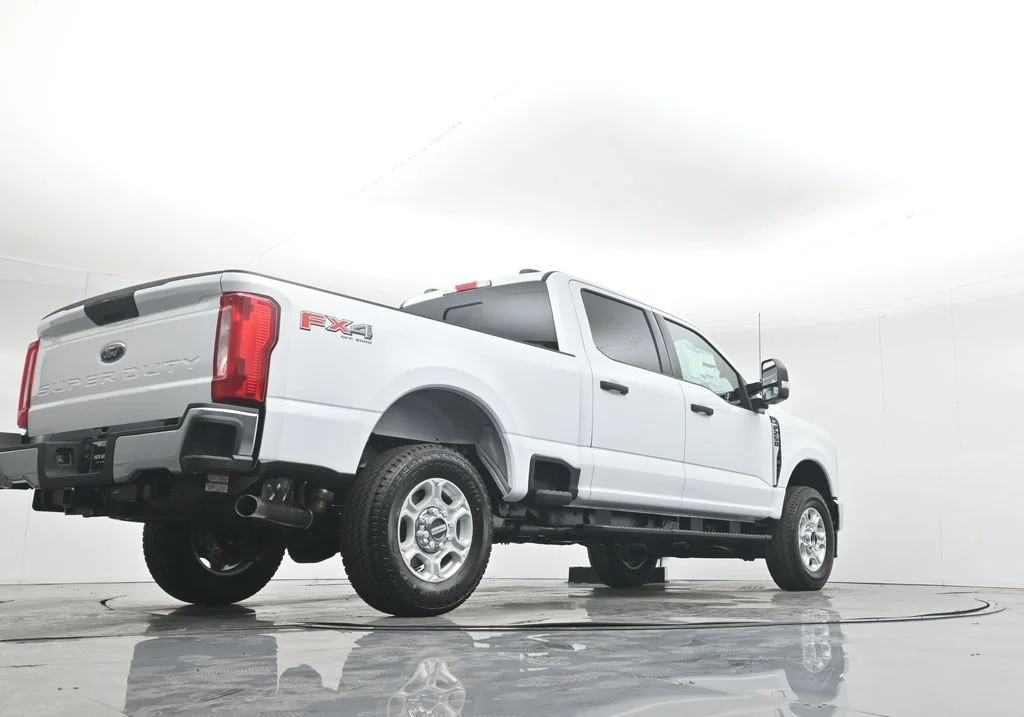 New 2026 White Ford XL image 48