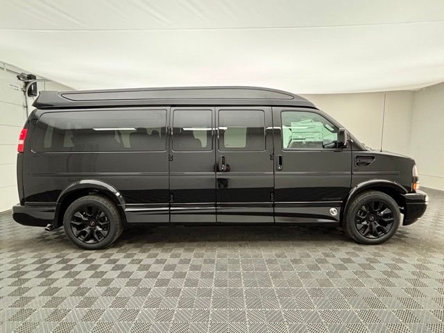New 2026 Onyx Black GMC Explorer Limited SE image 6