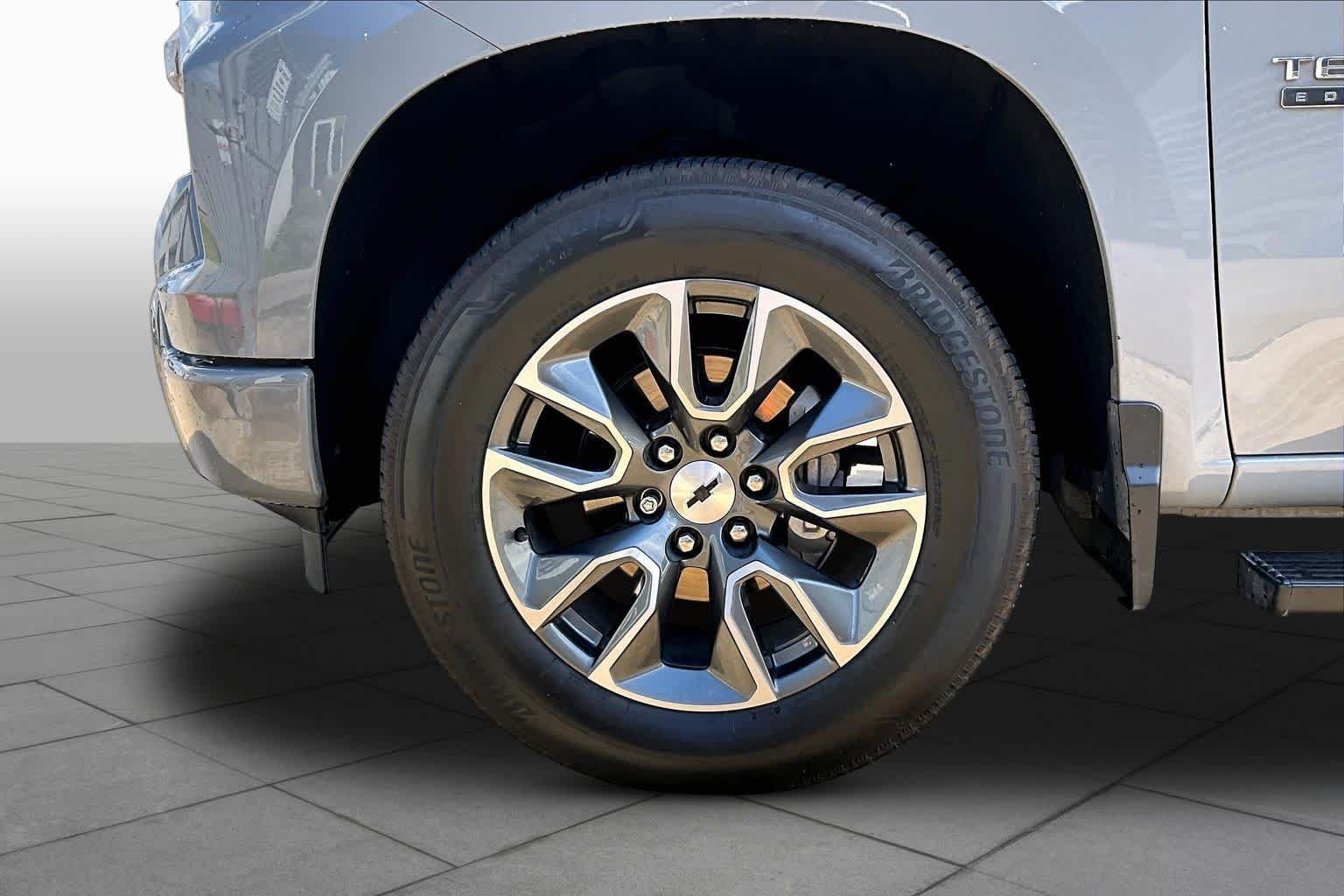 Used 2025 Slate Gray Metallic Chevrolet RST image 10