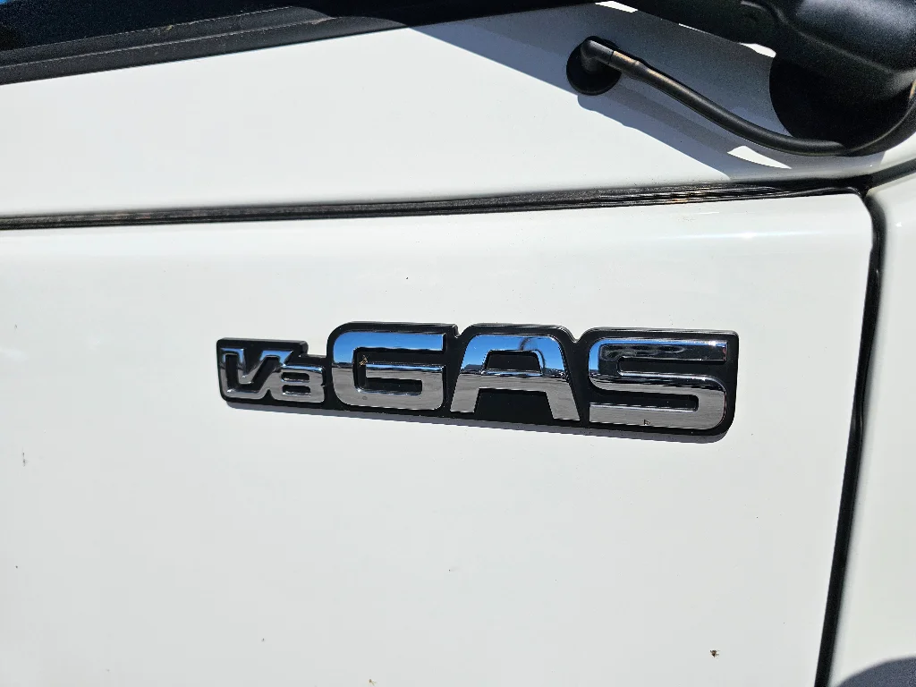 New 2026 WHITE Isuzu  image 10