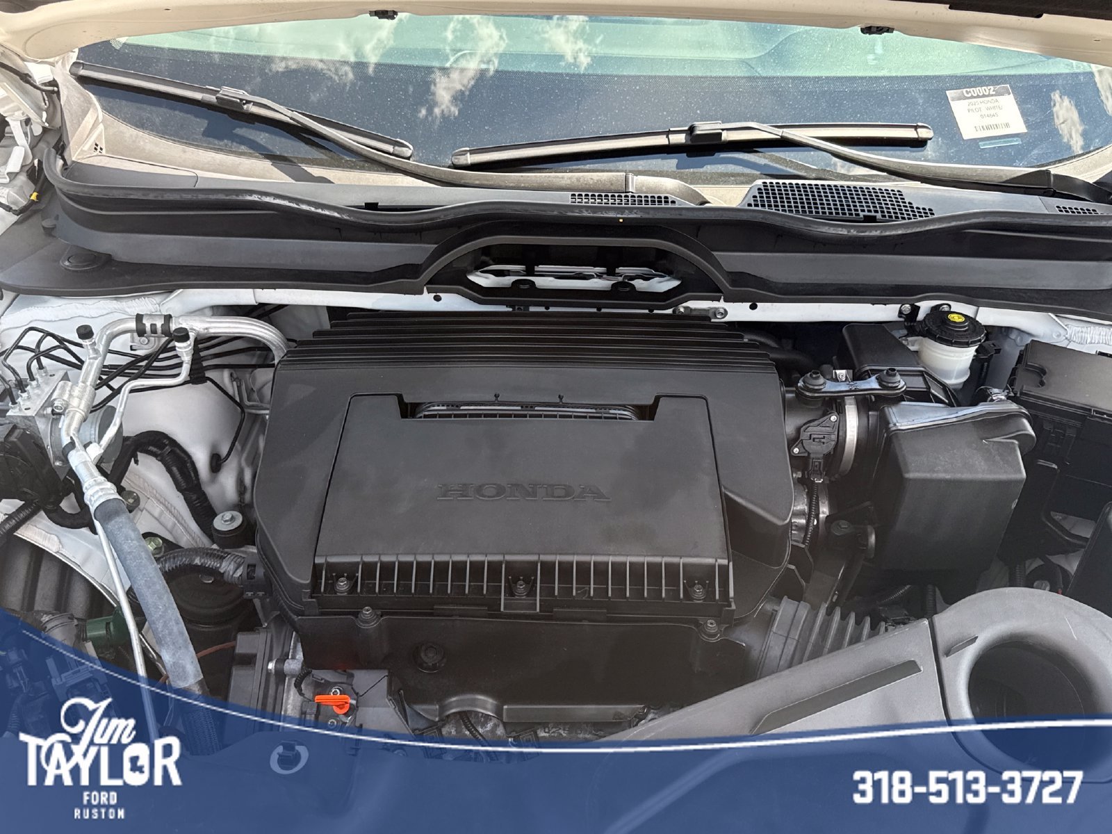 Used 2025 White Honda EX-L image 24