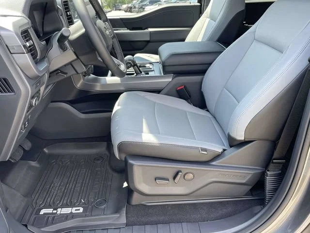 New 2026 Carbonized Gray Metallic Ford XLT image 37