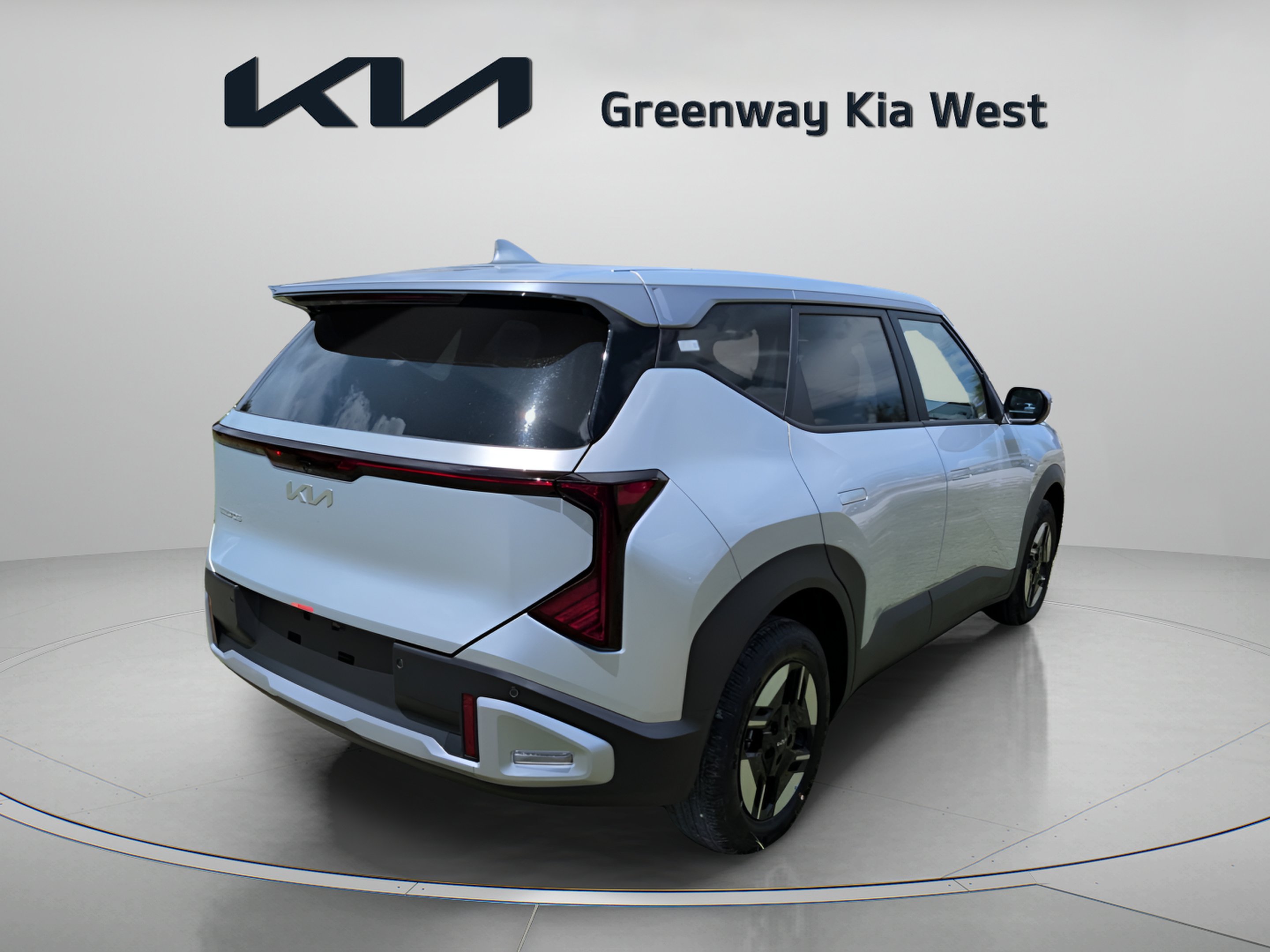 New 2027 Ivory Silver Kia LX image 8