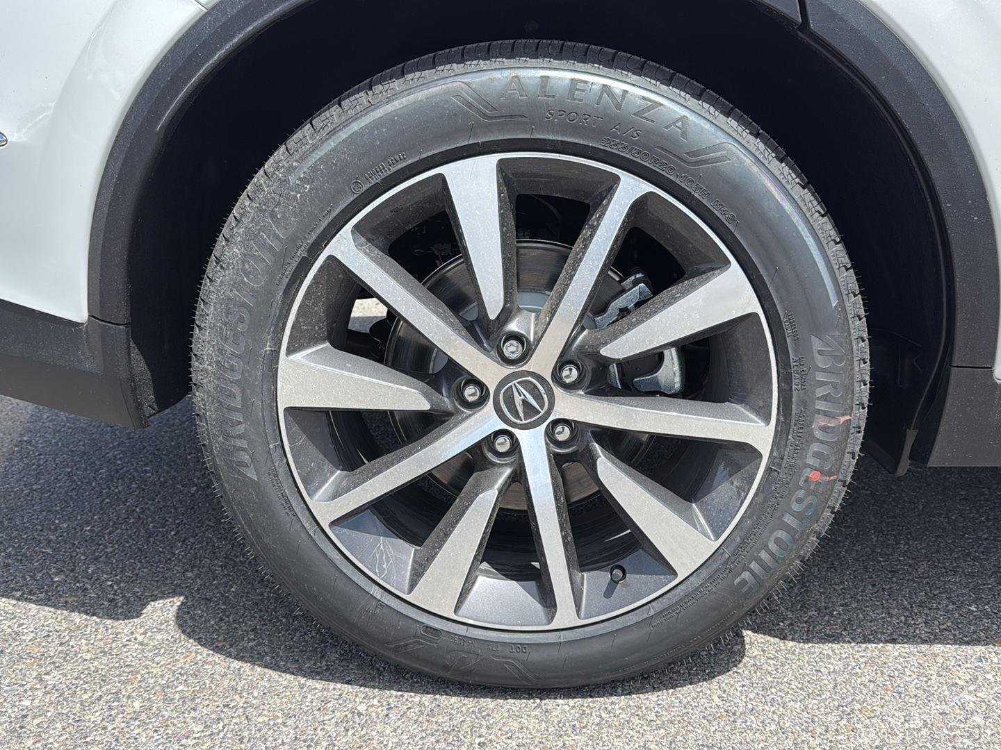 New 2026 Platinum White Pearl Acura SH-AWD w/Tech image 9