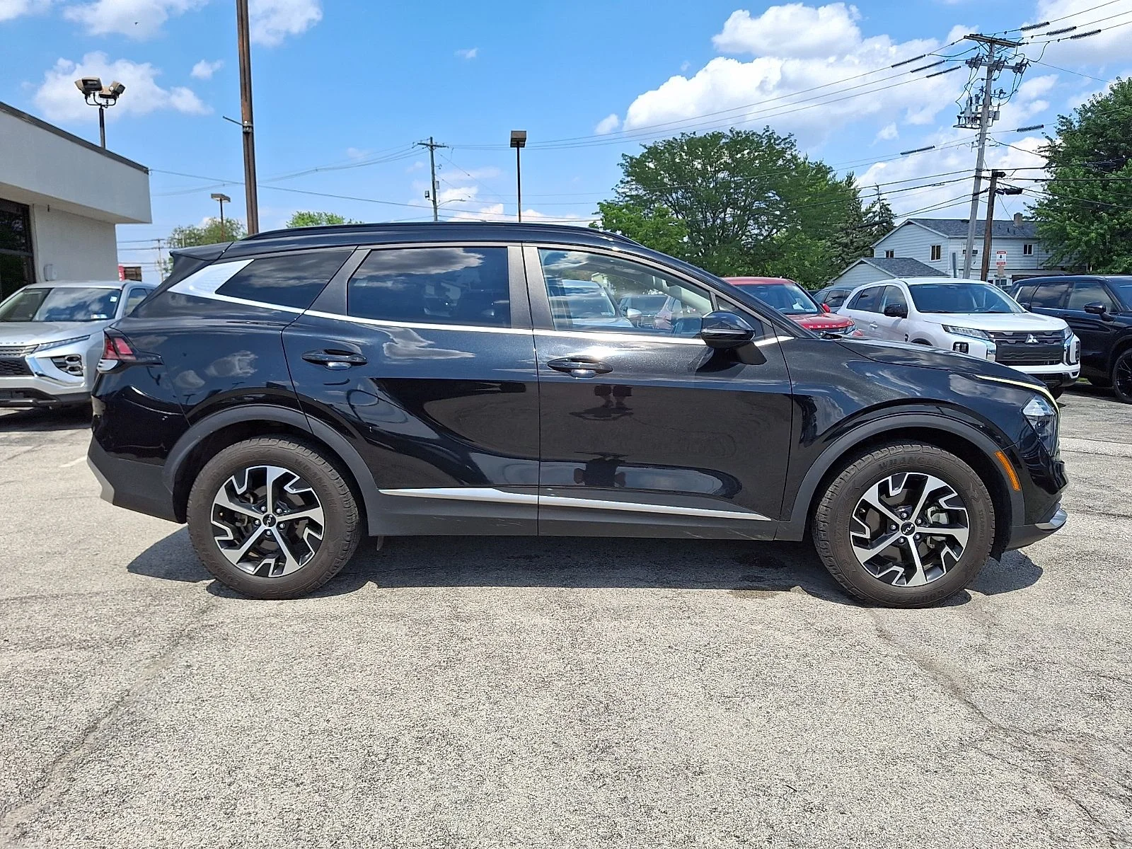Used 2023 Black Kia EX image 8
