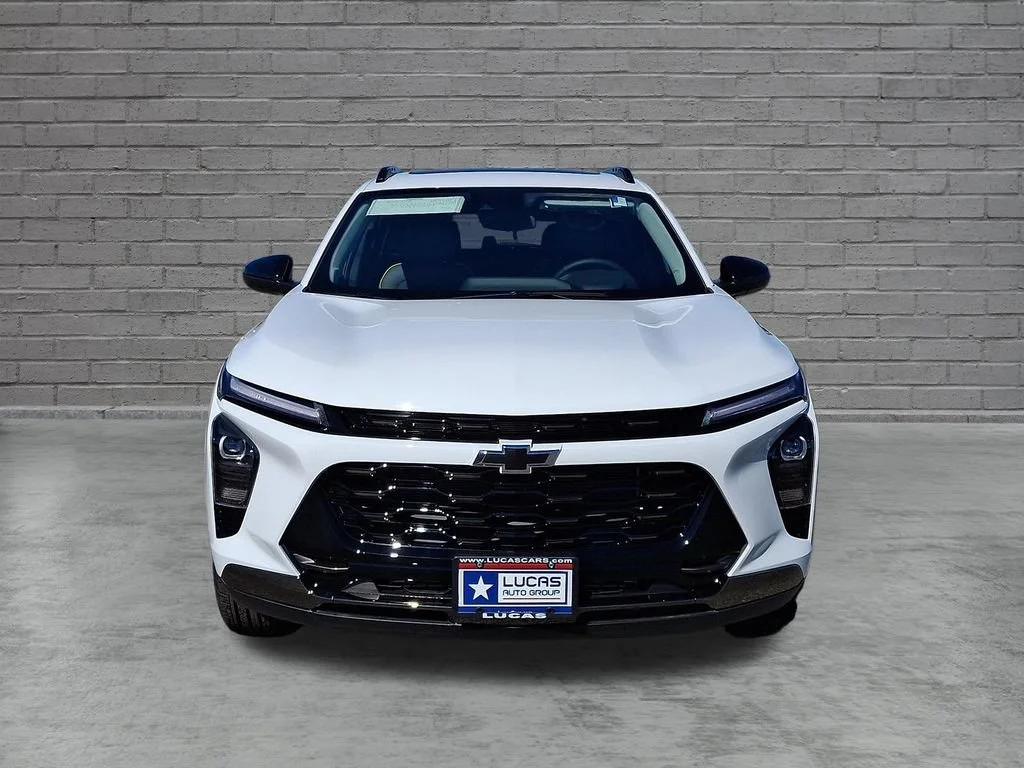 New 2026 Summit White Chevrolet ACTIV image 2