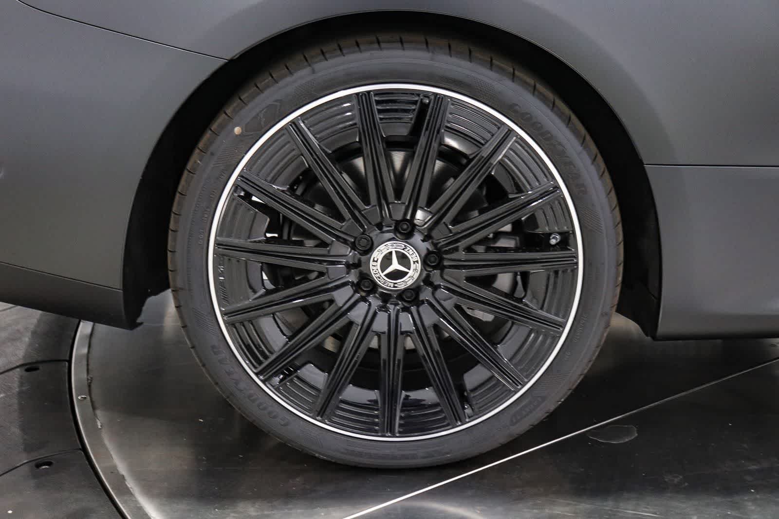 New 2026 MANUFAKTUR exclusive graphite grey magno Mercedes-Benz CLE 450 image 10