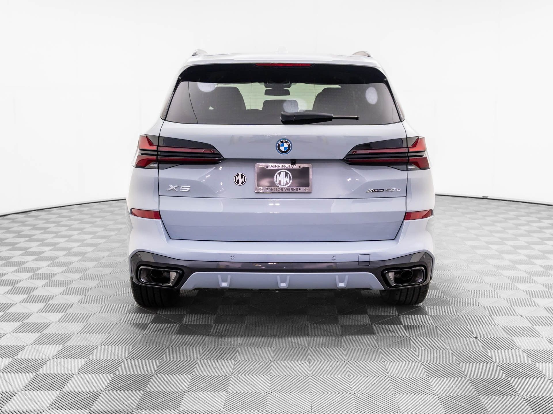New 2026 Brooklyn Grey Metallic BMW xDrive50e image 5