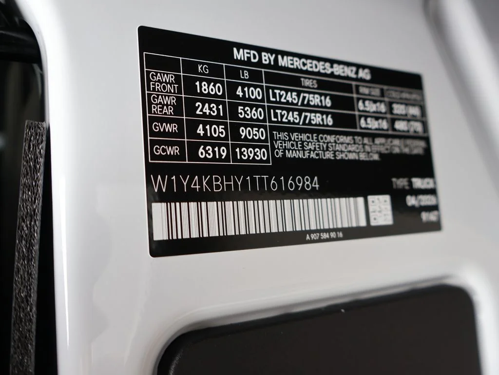 New 2026 Arctic White Mercedes-Benz Cargo 144 WB image 43