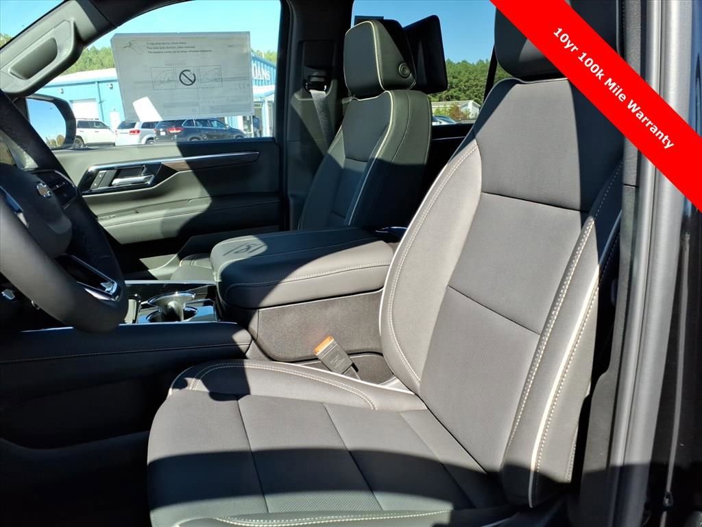 2025 Chevrolet Tahoe Premier - Photo 21