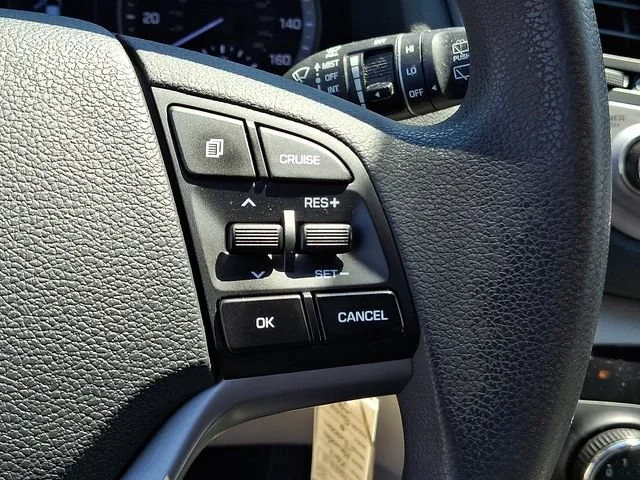 Used 2017 Gray Hyundai SE image 22