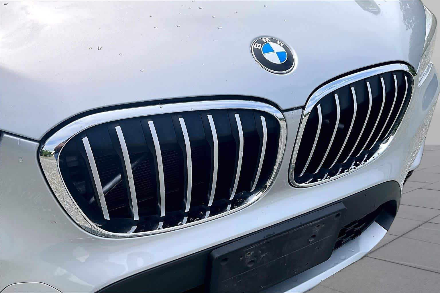 Used 2016 Alpine White BMW xDrive28i image 30