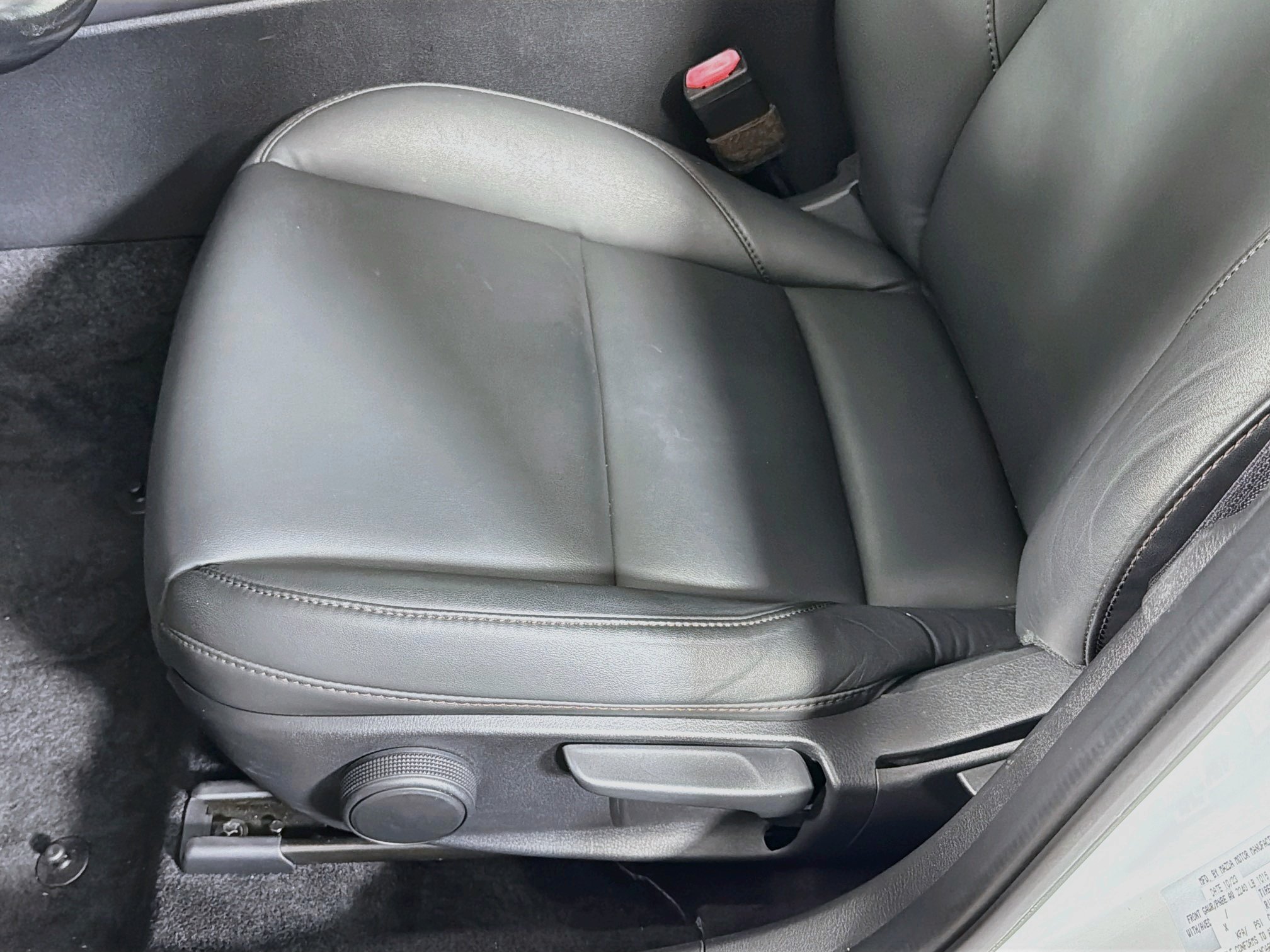 Certified Used 2024 Ceramic Metallic Mazda 2.5 S Select Sport image 18