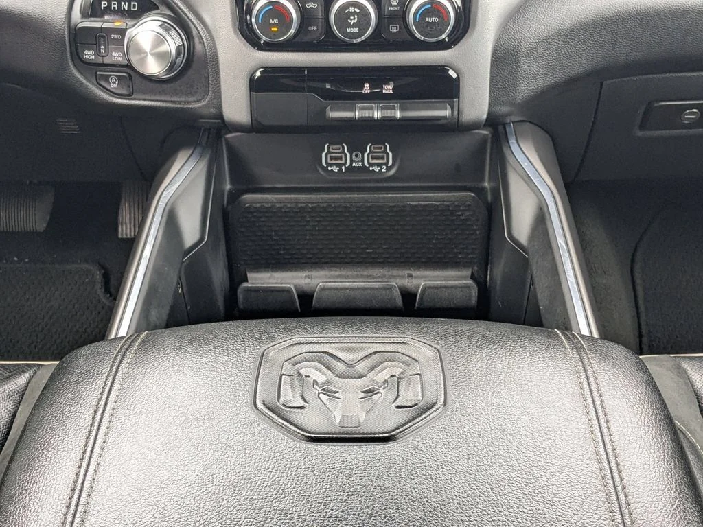 Used 2024 Silver Ram Laramie image 19