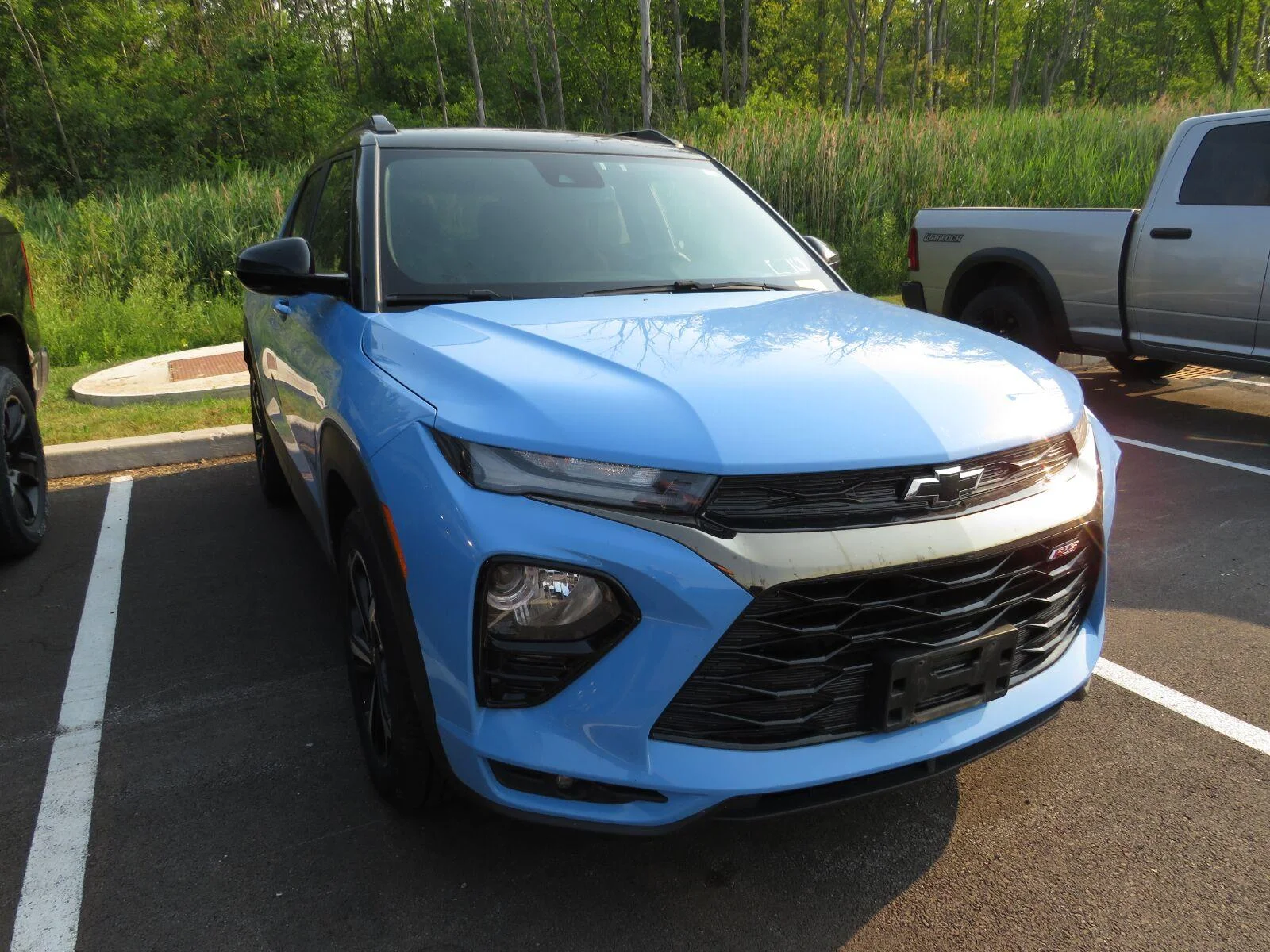 Used 2023 Fountain Blue Chevrolet RS image 2