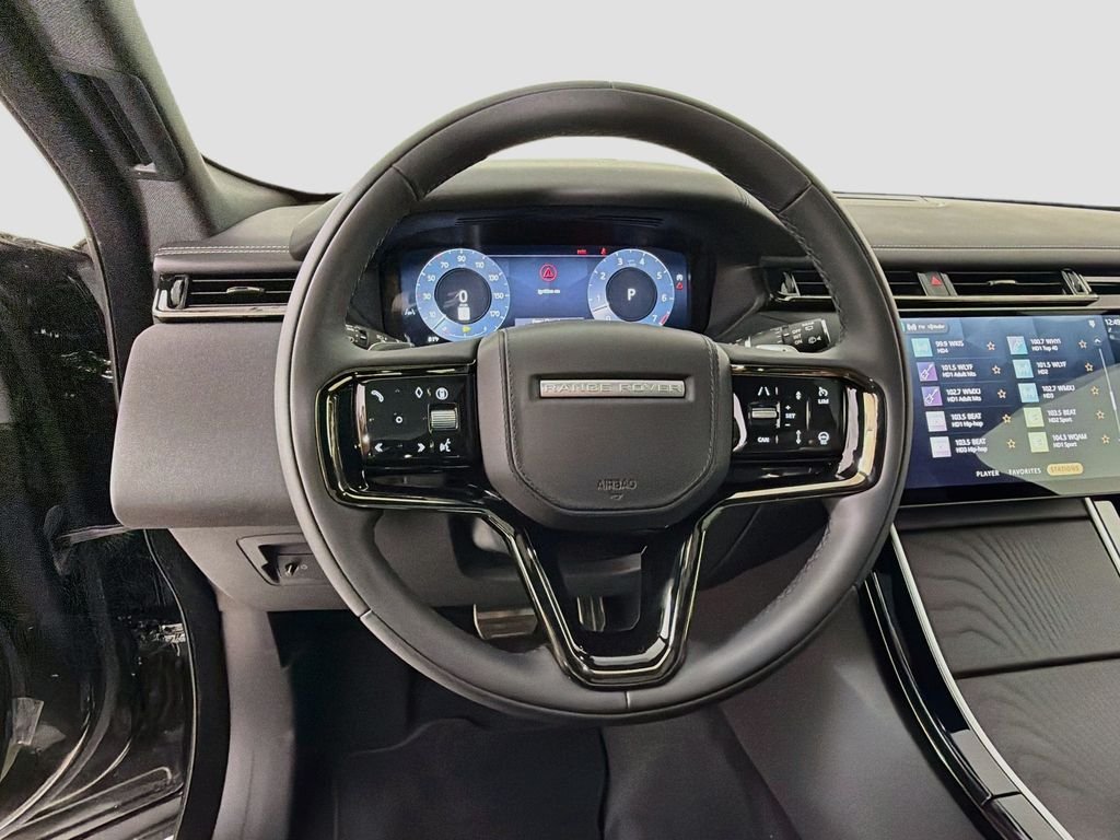 New 2026 Santorini Black Land Rover Belgravia Edition image 11