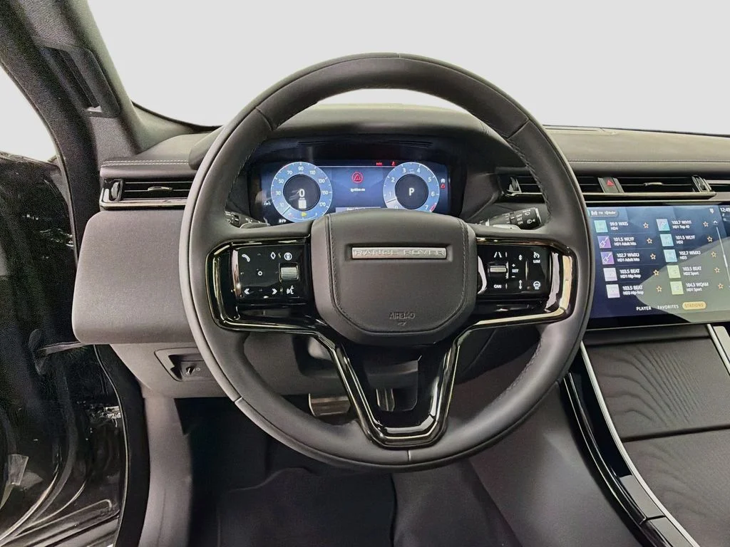 New 2026 Santorini Black Land Rover Belgravia Edition image 11