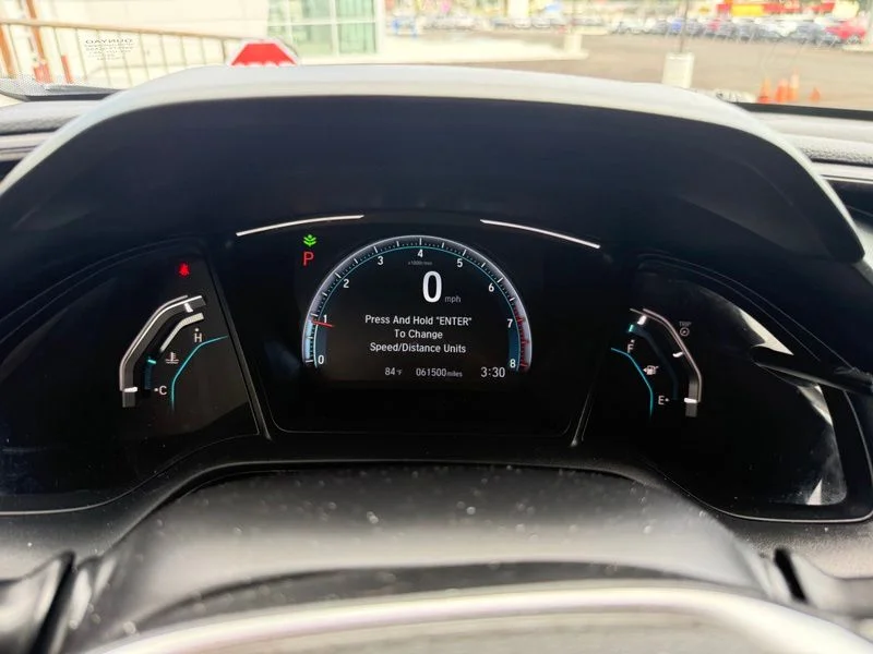 Used 2020  Honda LX image 11
