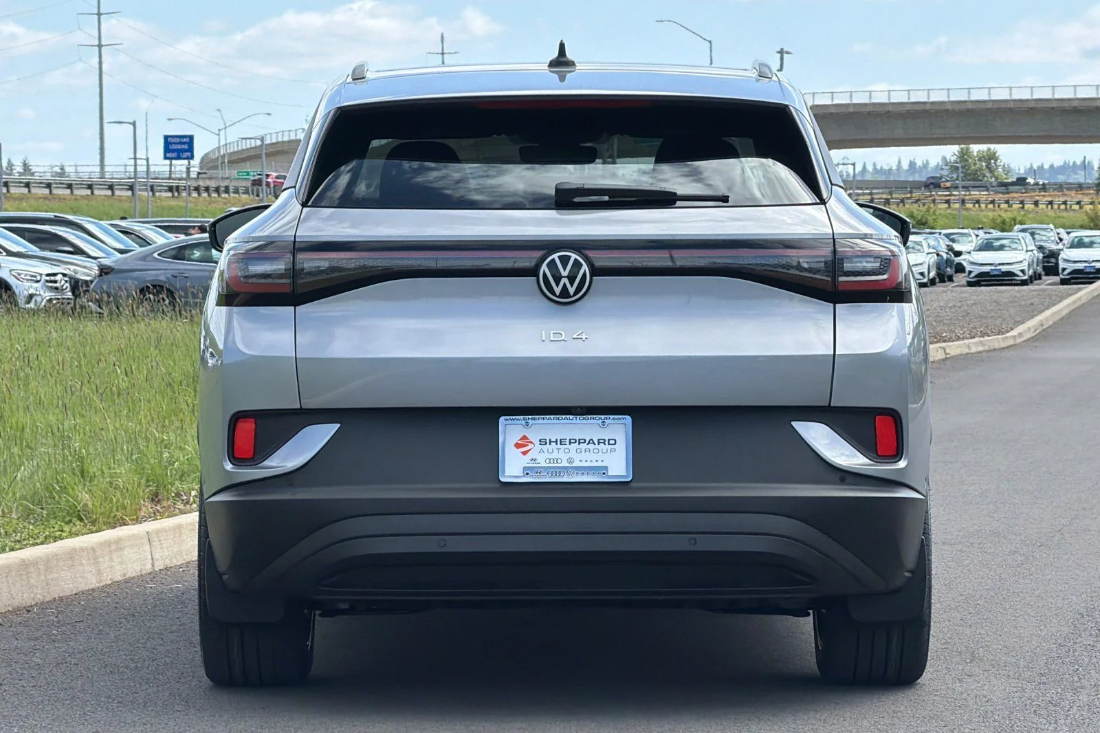 New 2026 Silver Volkswagen Pro S image 4