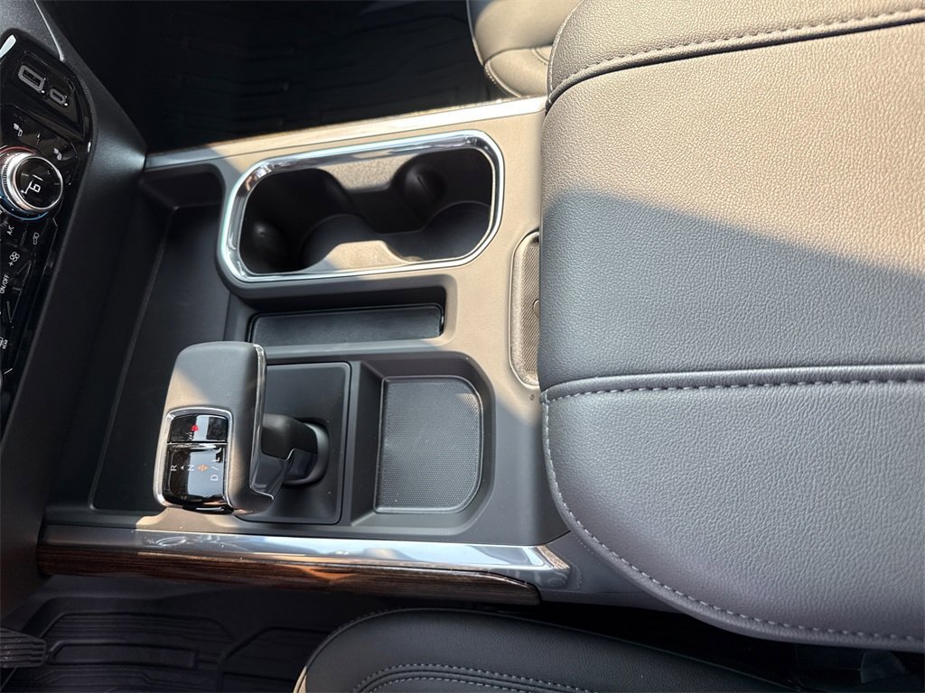 2026 GMC SIERRA - Image 25