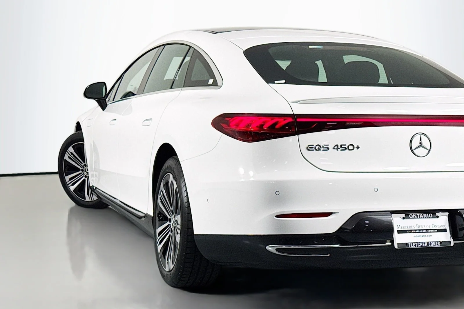 Certified Used 2024 Polar White Mercedes-Benz EQS 450+ image 15